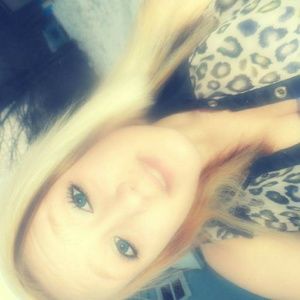 Meet your Posher, Lana